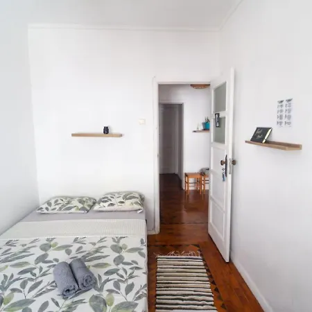 Guest house Maria Shared In Lisbon